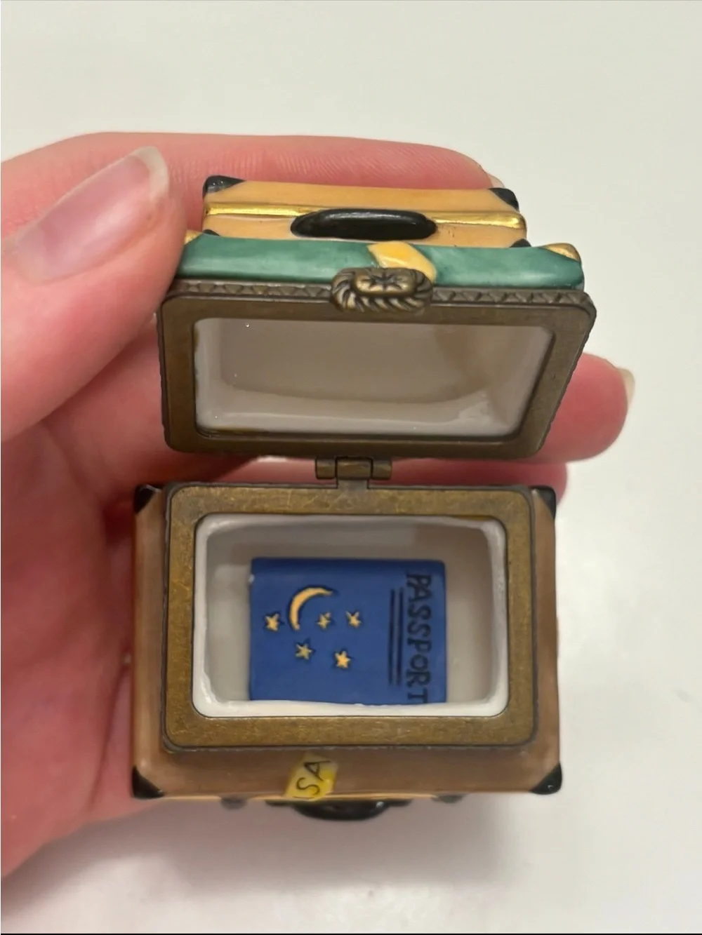 N/A vintage miniature